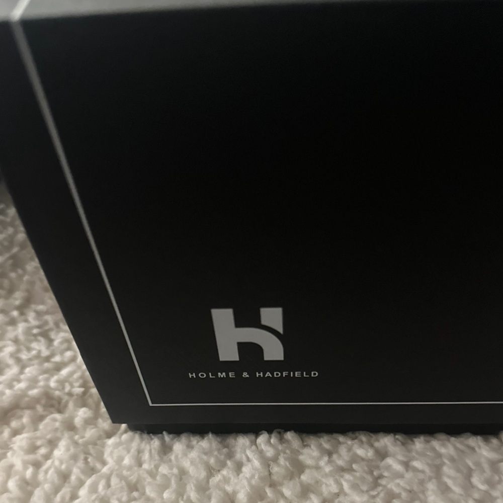 NEW• Holme & Hadfield Elegant Watch Box
